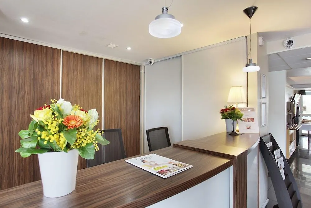 Appart Hotel Odalys City Aix En Provence Le Clos De La Chartreuse Aix-en-Provence Francie