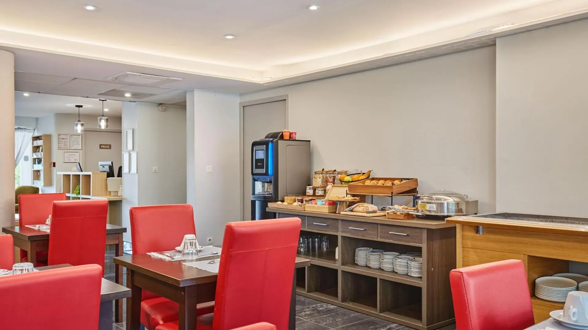Appart Hotel Odalys City Aix En Provence Le Clos De La Chartreuse Aix-en-Provence