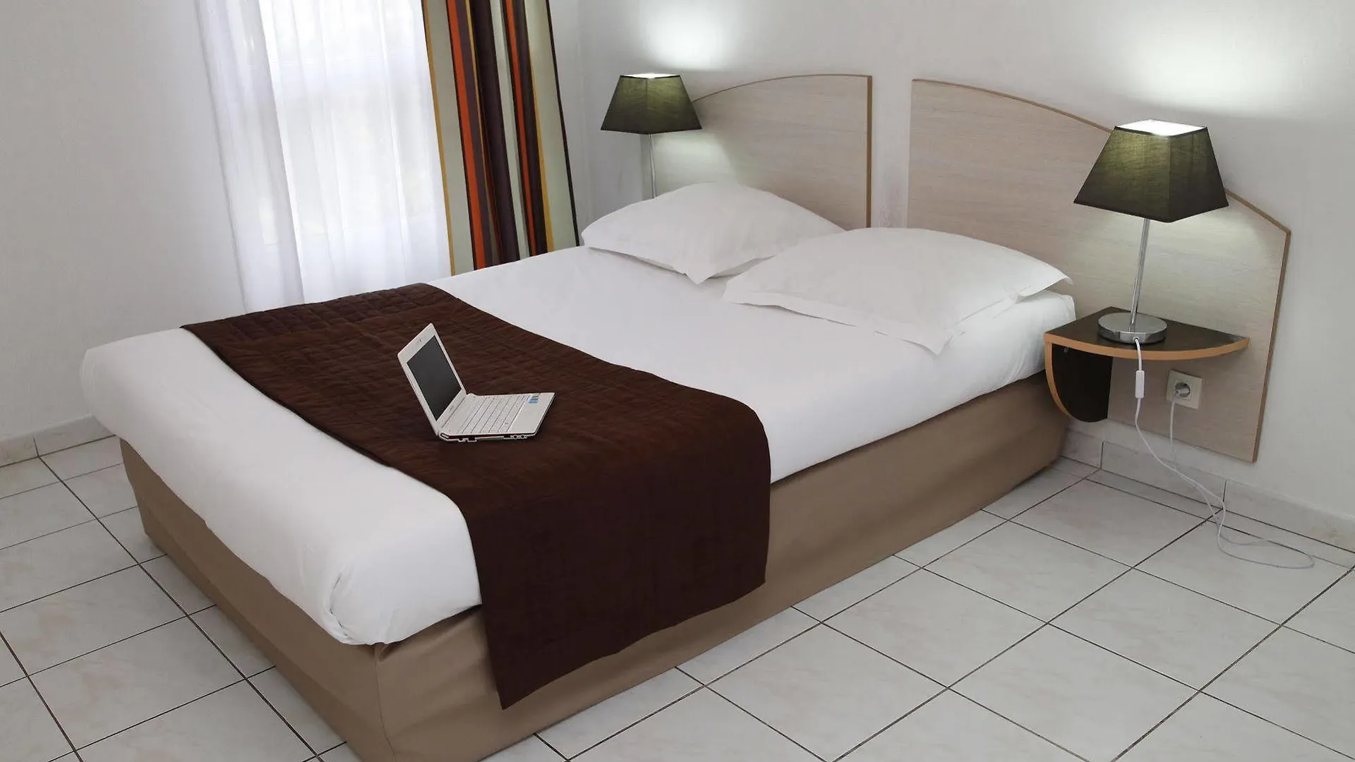 Appart Hotel Odalys City Aix En Provence Le Clos De La Chartreuse Aix-en-Provence Francie