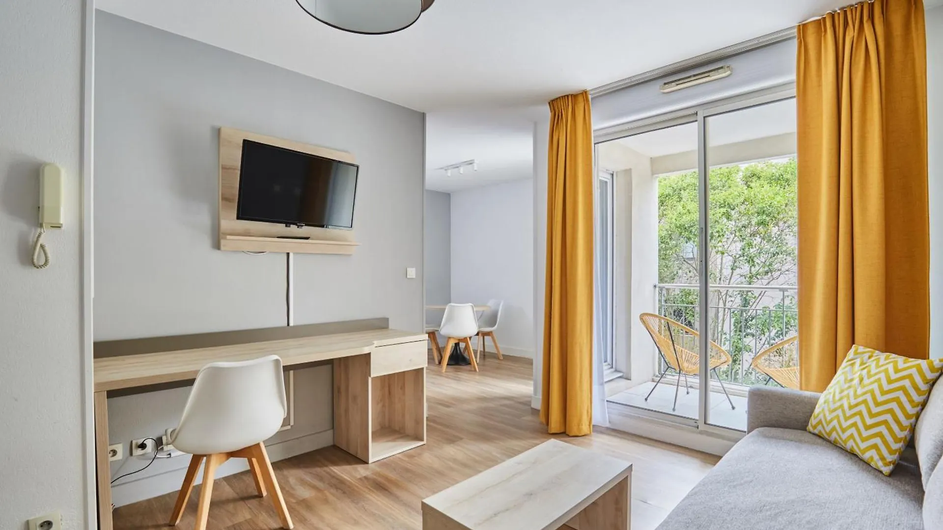 Apartahotel Odalys City Aix en Provence Le Clos de la Chartreuse Aix-en-Provence