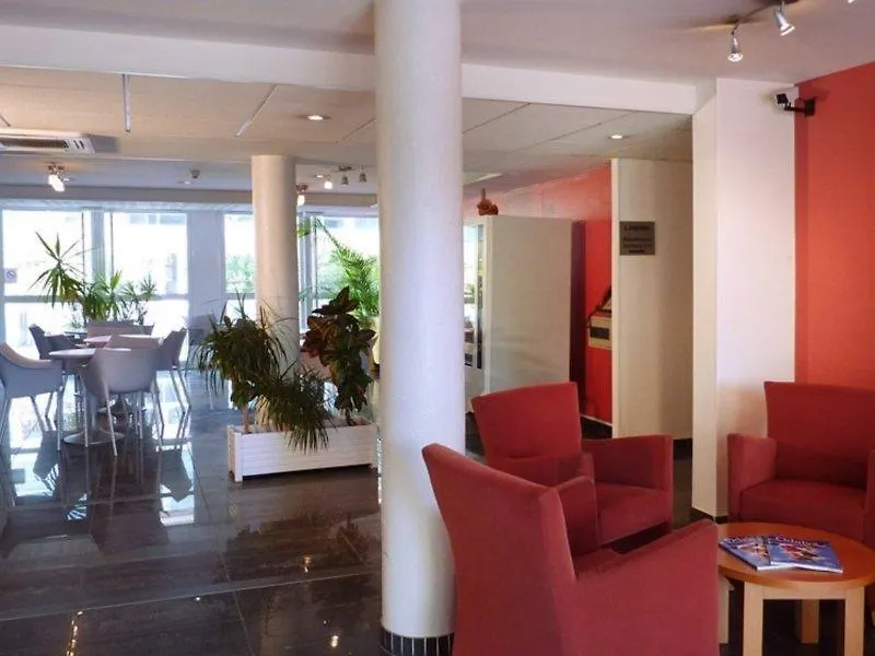 *** Apartahotel Odalys City Aix en Provence Le Clos de la Chartreuse Aix-en-Provence Francia